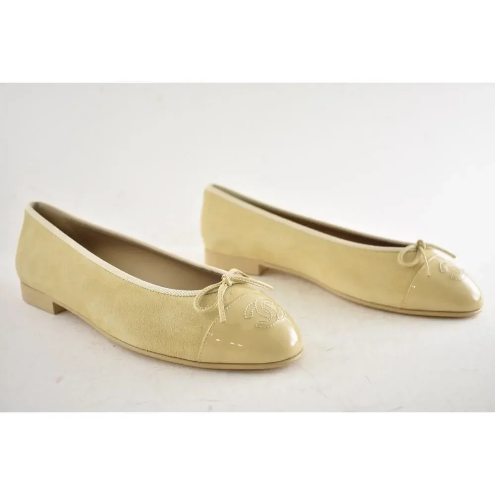 Chanel 26A Beige Suede Patent Leather CC Logo Bow Tie Ballet Ballerina Flat 39.5 - Picture 5 of 16